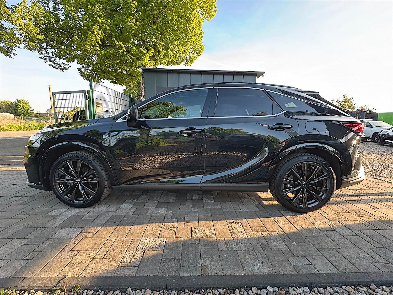 Fahrzeugabbildung Lexus RX 350h E-Four F Sport Design *DAB*ACC*Head Up*