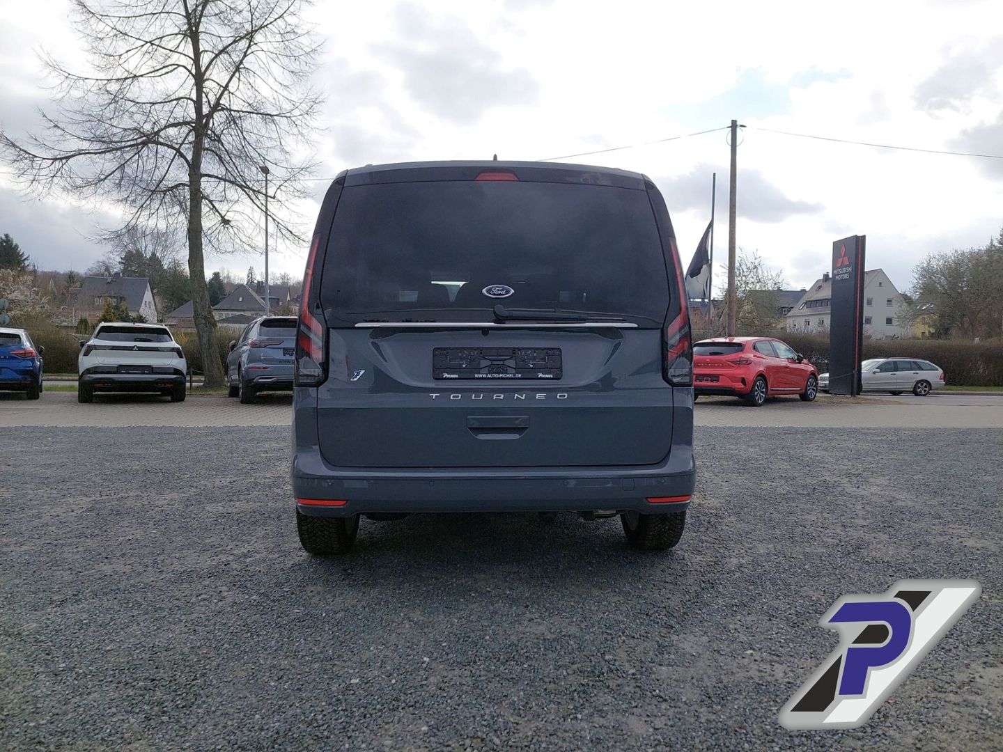 Ford Tourneo Connect - Bild 4