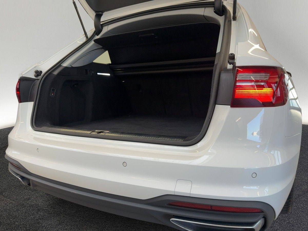 Audi A4 - Bild 8