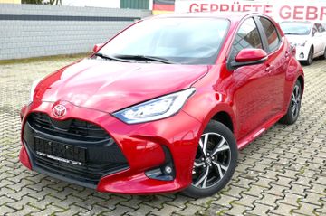 Bild 1 Toyota YARIS HYBRID STYLE EU; WINTERPAKET, RFK, LM