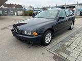 BMW 5er e39 520i - BMW 5er Reihe: Kombi, E39