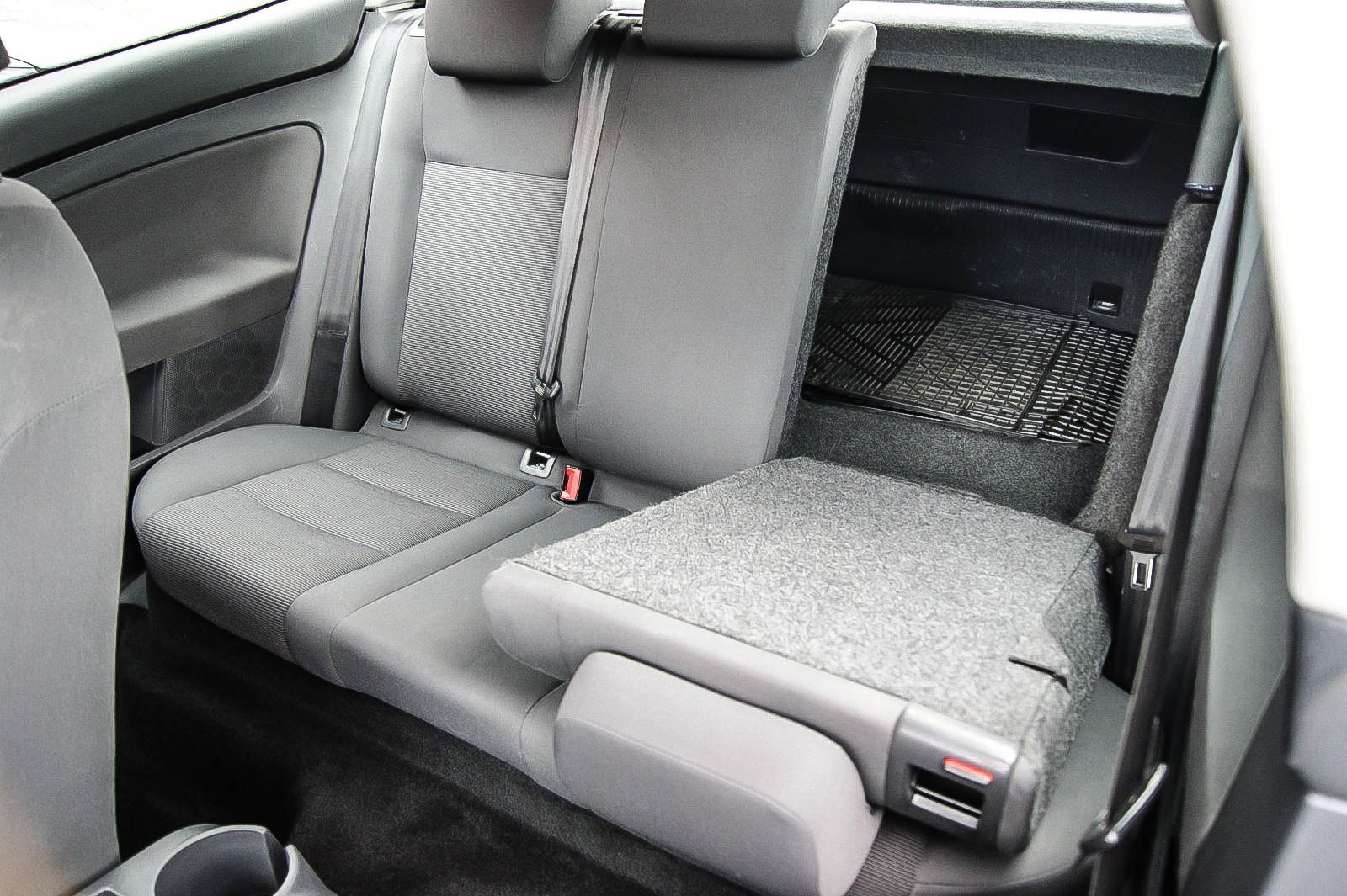 Fahrzeugabbildung Volkswagen Golf V 1.4 Trendline KLIMA ANHÄNGERKUPPLUNG PDC
