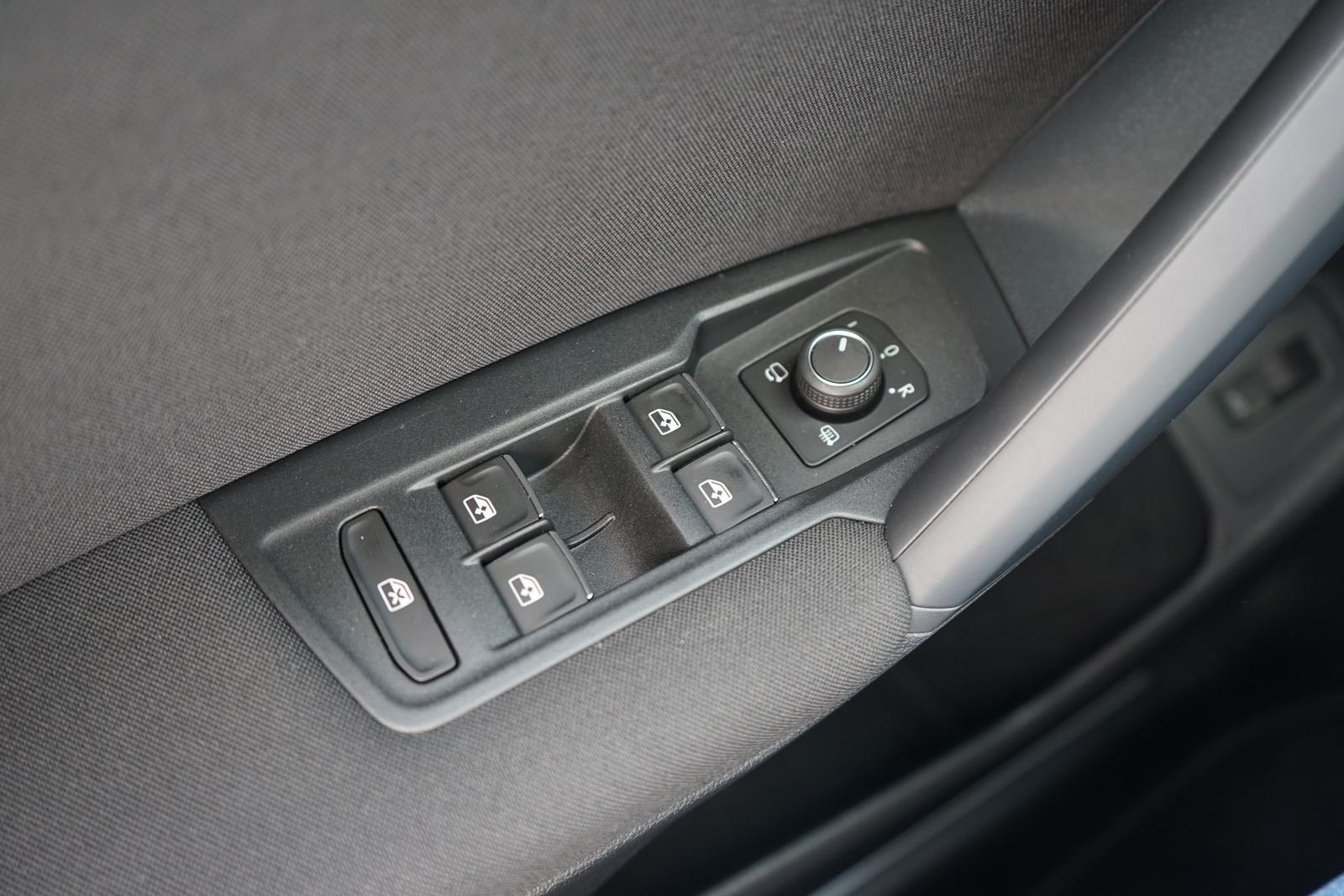 Volkswagen Tiguan 1.5 TSI Life LED ACC Navi Kamera, миниатюра 25