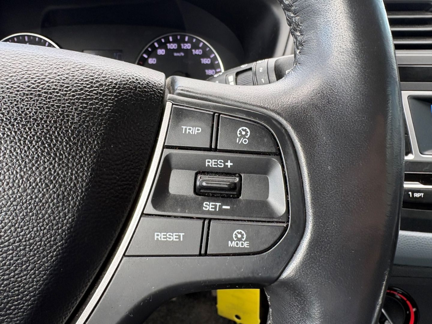Fahrzeugabbildung Hyundai i20 blue Trend KLIMA Tempomat Multifunktionslenk