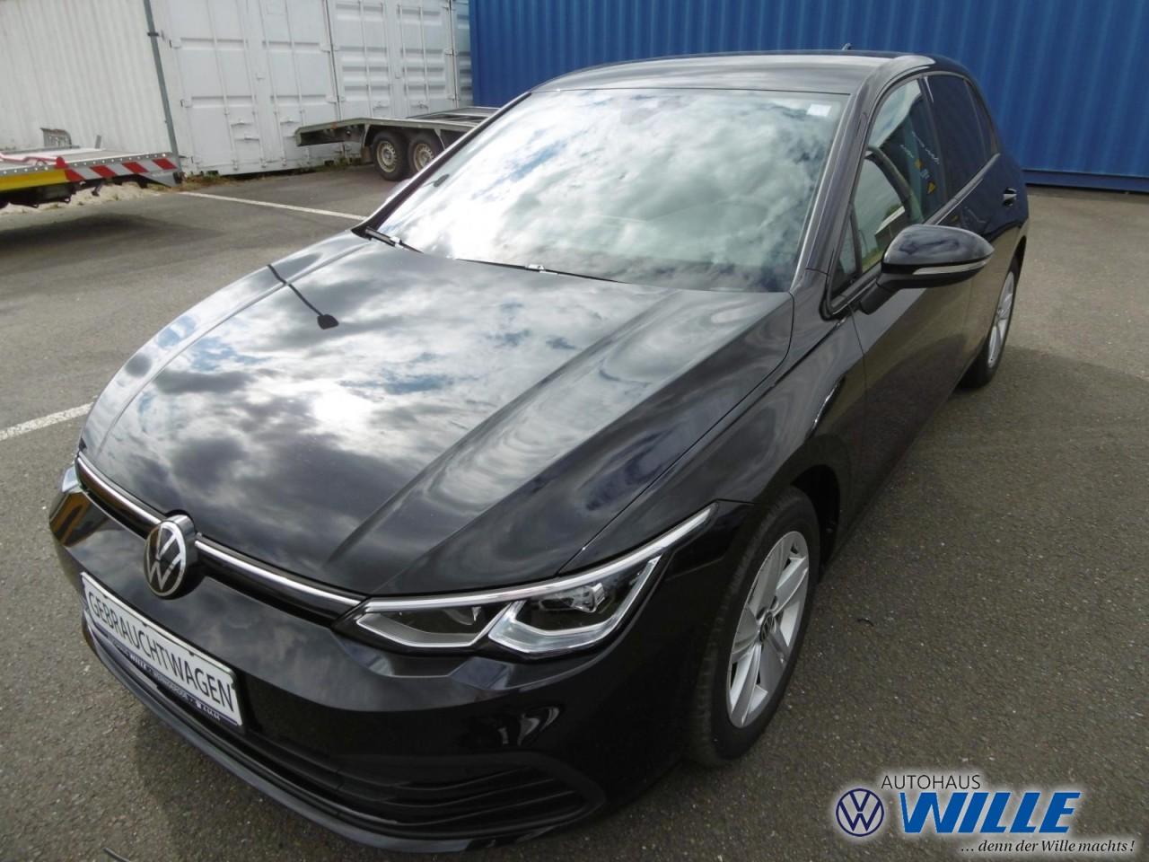 Volkswagen Golf VIII 1.5 TSI Life Klima Navi