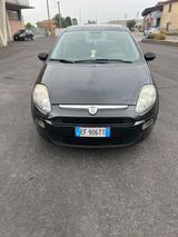 Fiat Punto Classic 1.3 MJT 5 porte Active - Fiat Punto Classic mit Diesel-Antrieb
