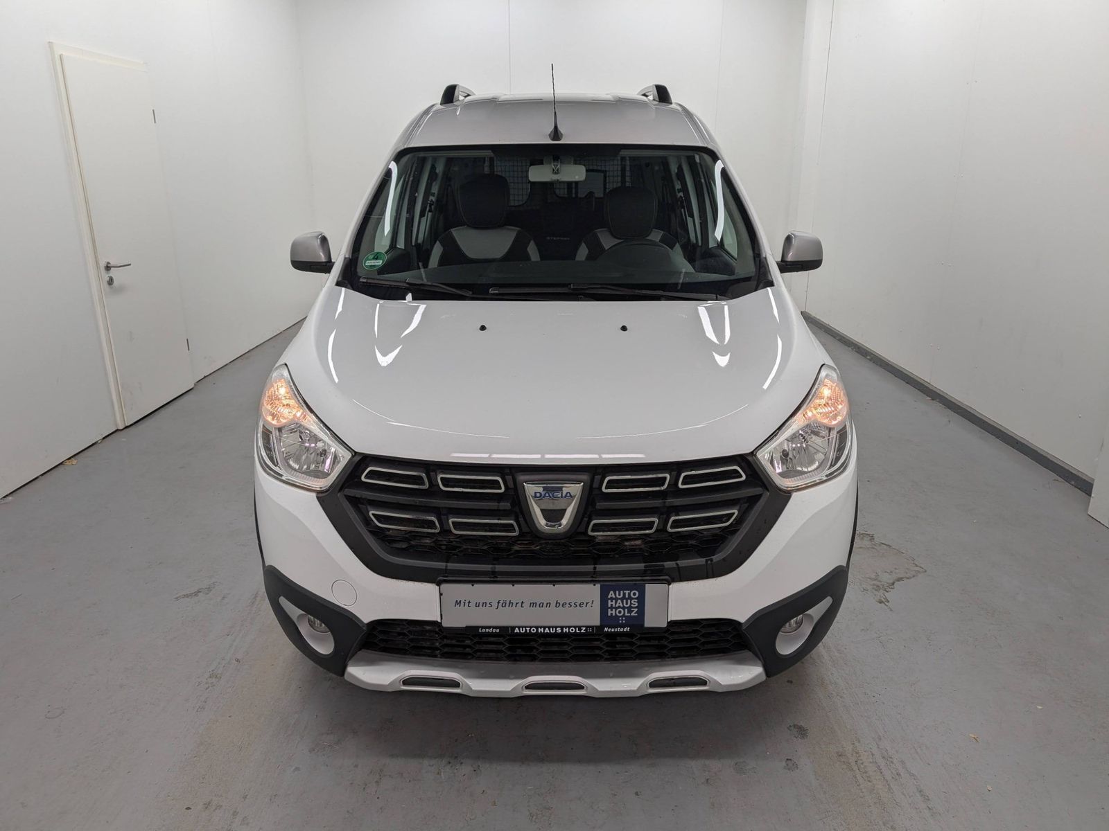 DACIA Dokker  Stepway Plus TCe 130 Navi AHK Kamera – Bild 6