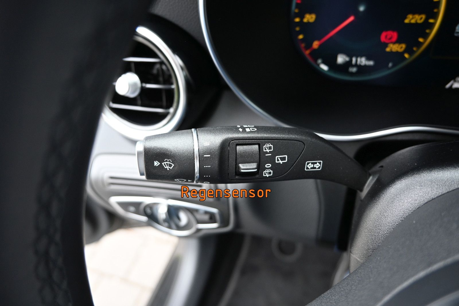 Fahrzeugabbildung Mercedes-Benz GLC 400 d 4MAT. AMG LINE Int. °ACC°AHK°AIRMATIC°