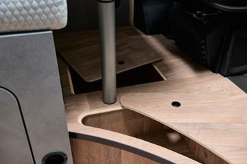 Crosscamp ADVTR 6.4 EF Markise Navi Kamera AWT isol.+behei