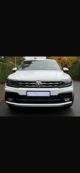 Volkswagen Tiguan 2.0 Highline RLine DSG/STANDHEIZUNG/CARPL - Volkswagen Tiguan: Rline