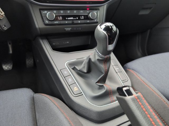 Ibiza 1.0 TSI FR KAMERA+LED+NAVI+SIHZ+KLIMAAUTO.