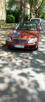 Mercedes-Benz S 320 L - - rote Mercedes-Benz S-Klasse