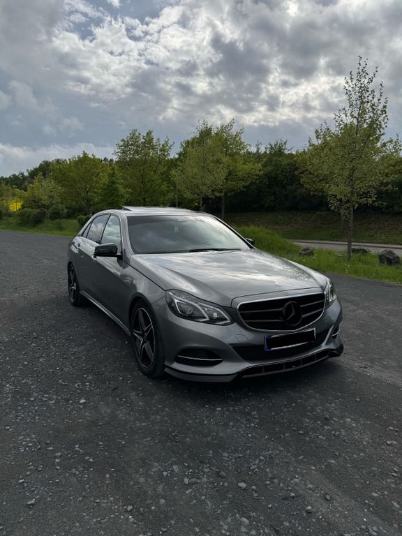 Mercedes-Benz E 300