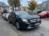 Mercedes-Benz Mercedes Benz GLA 180 mit 2 Jahre Rest Gar... - Mercedes-Benz GLA 180 von privat
