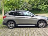 BMW X1 xDrive20d - - BMW X1: Beige