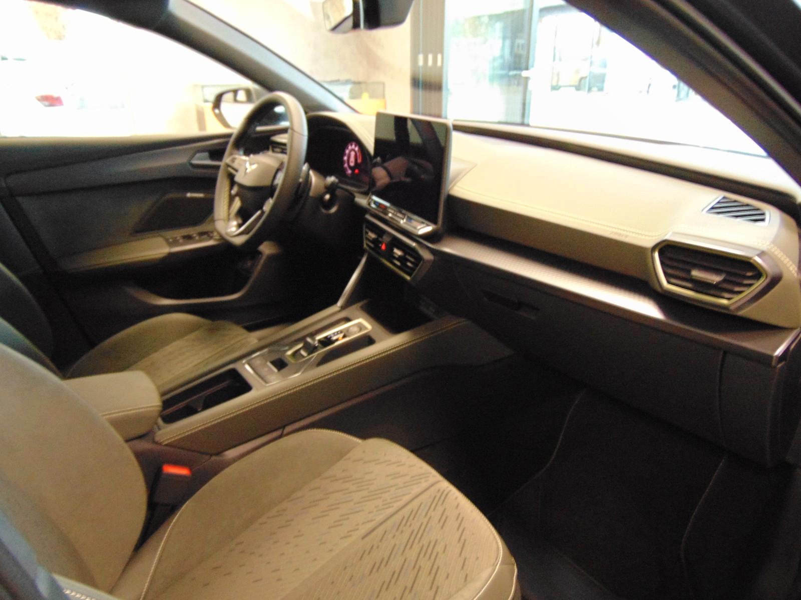 Cupra Leon Sportstourer 2.0 TSI 4Drive VZ, миниатюра 14