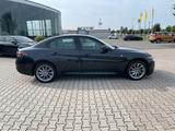 Alfa Romeo Giulia Ti Q4 - Alfa Romeo Giulia: Ti