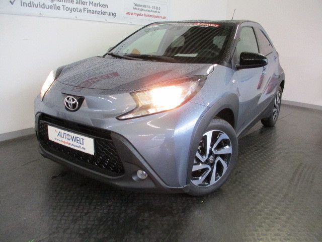 Fahrzeugabbildung Toyota Aygo X Team D