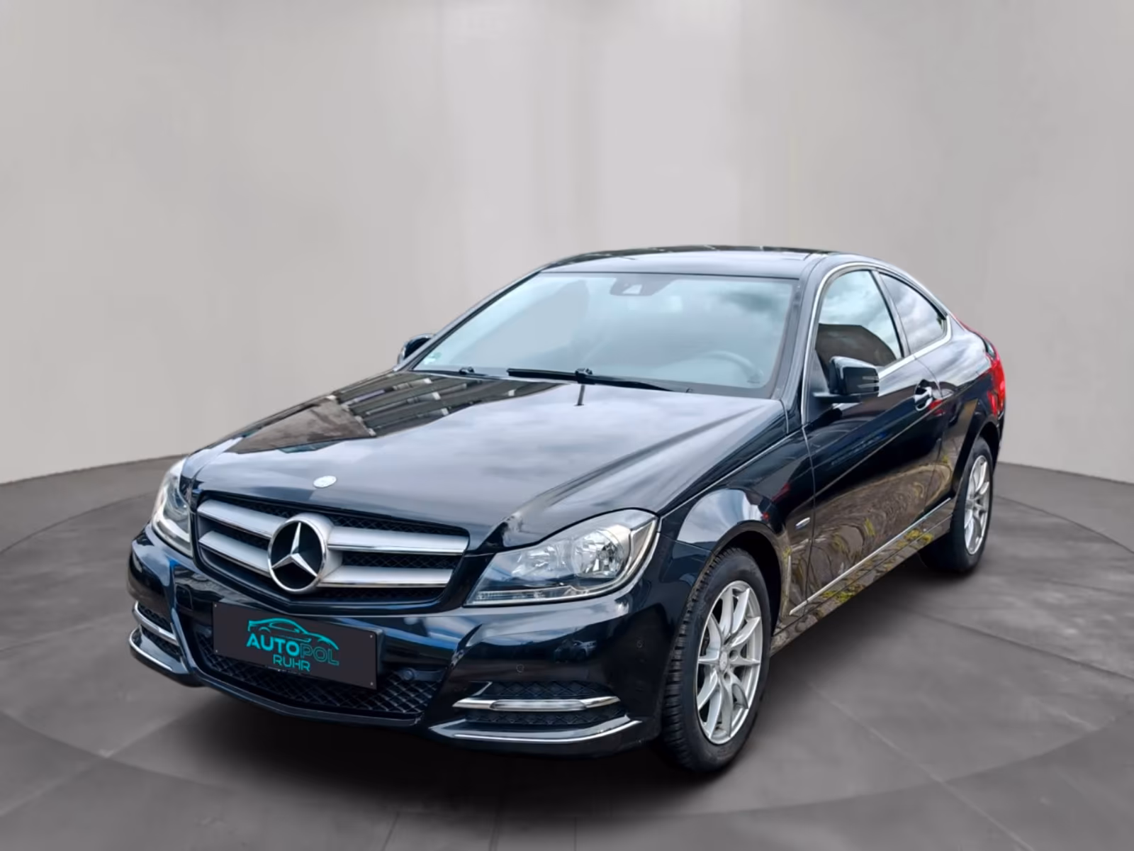 Mercedes-Benz C 180 CGI Coupe Edition 1 Avantgarde Comand PTS