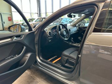 MYAUTOCENTER – Gebraucht- und Jahreswagen mit Werkstattservice in Pfaffenhofen Audi A3 Sportback *Virtuel*Xenon*Navi*