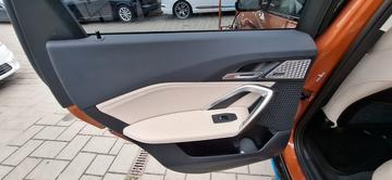 2022 BMW IX1 — миниатюра 19