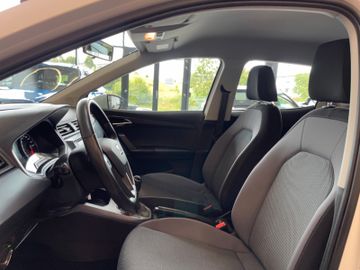 Seat Arona 1.6 TDI Style *AHK*SHZ*PDC*2.HAND*