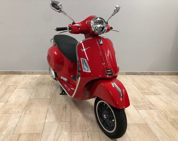 Vespa GTS 300 E5 SUPER- WEIHNACHTSAKTION