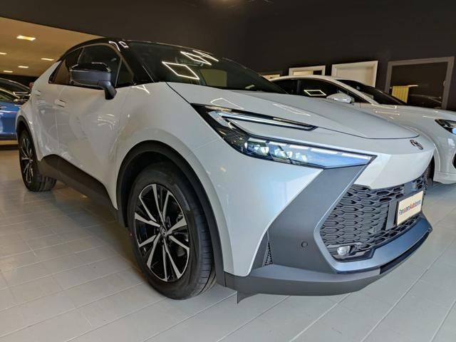 Jiný TOYOTA C-HR 1.8 HV Trend Nuova!!