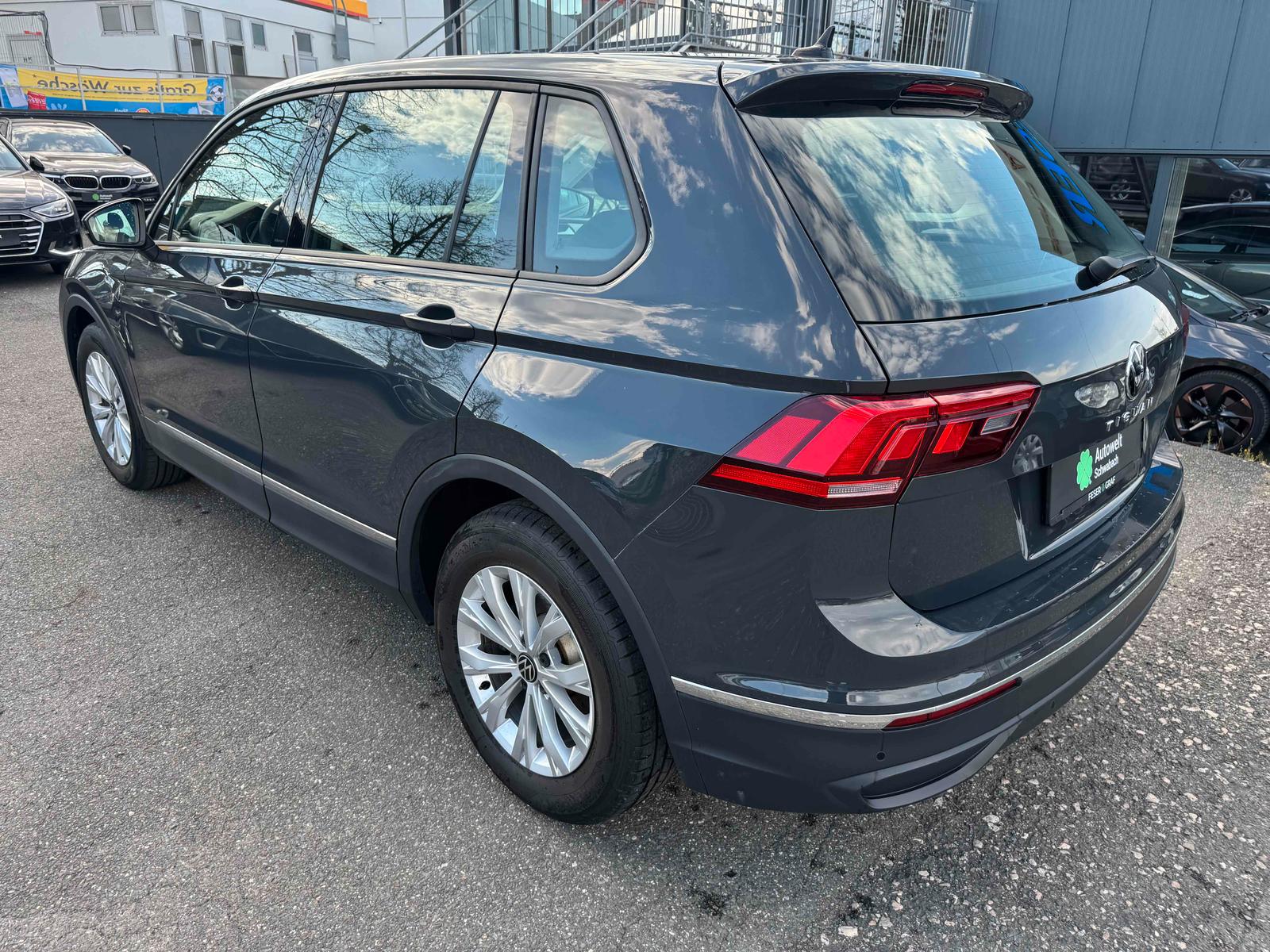 Volkswagen Tiguan 1.5 TSI AHK NAVI PDC LED SHZ KLIMA 17", миниатюра 5