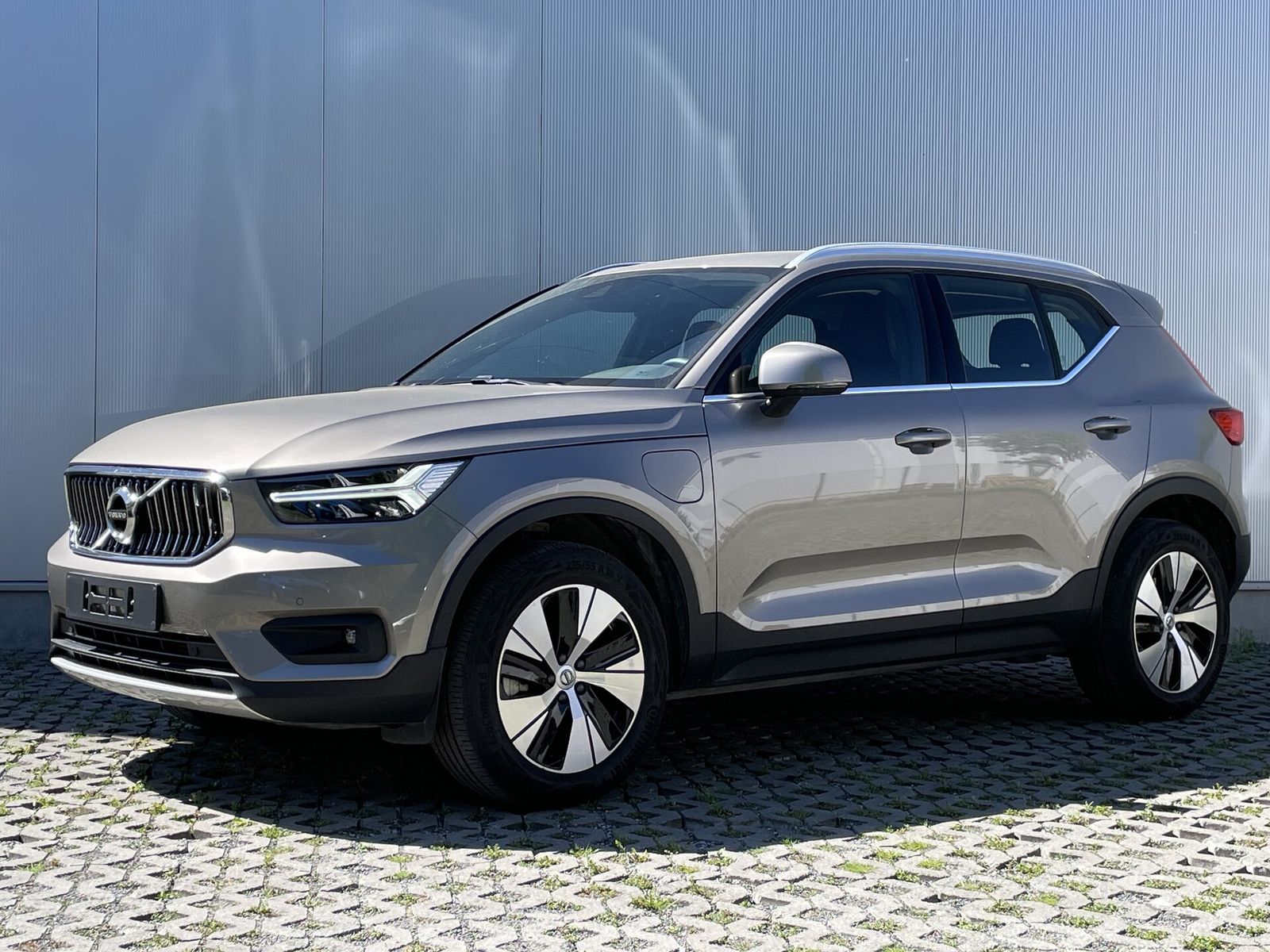 Volvo XC40 T4 Inscr. Expr. LEATHER PILOT BLIS 18"