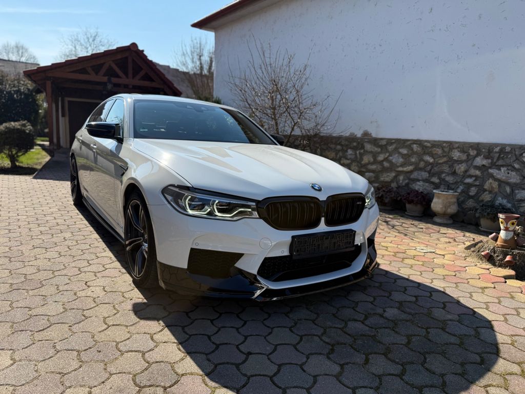 Image of BMW M5