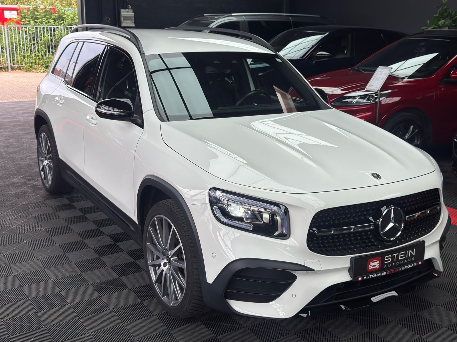 Mercedes-Benz GLB 250 4Matic AMG Burmester Night DAB foto 4
