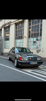 Mercedes-Benz Mercedes Benz W124 300D E Klasse - Mercedes-Benz 300 aus 1991: 300d