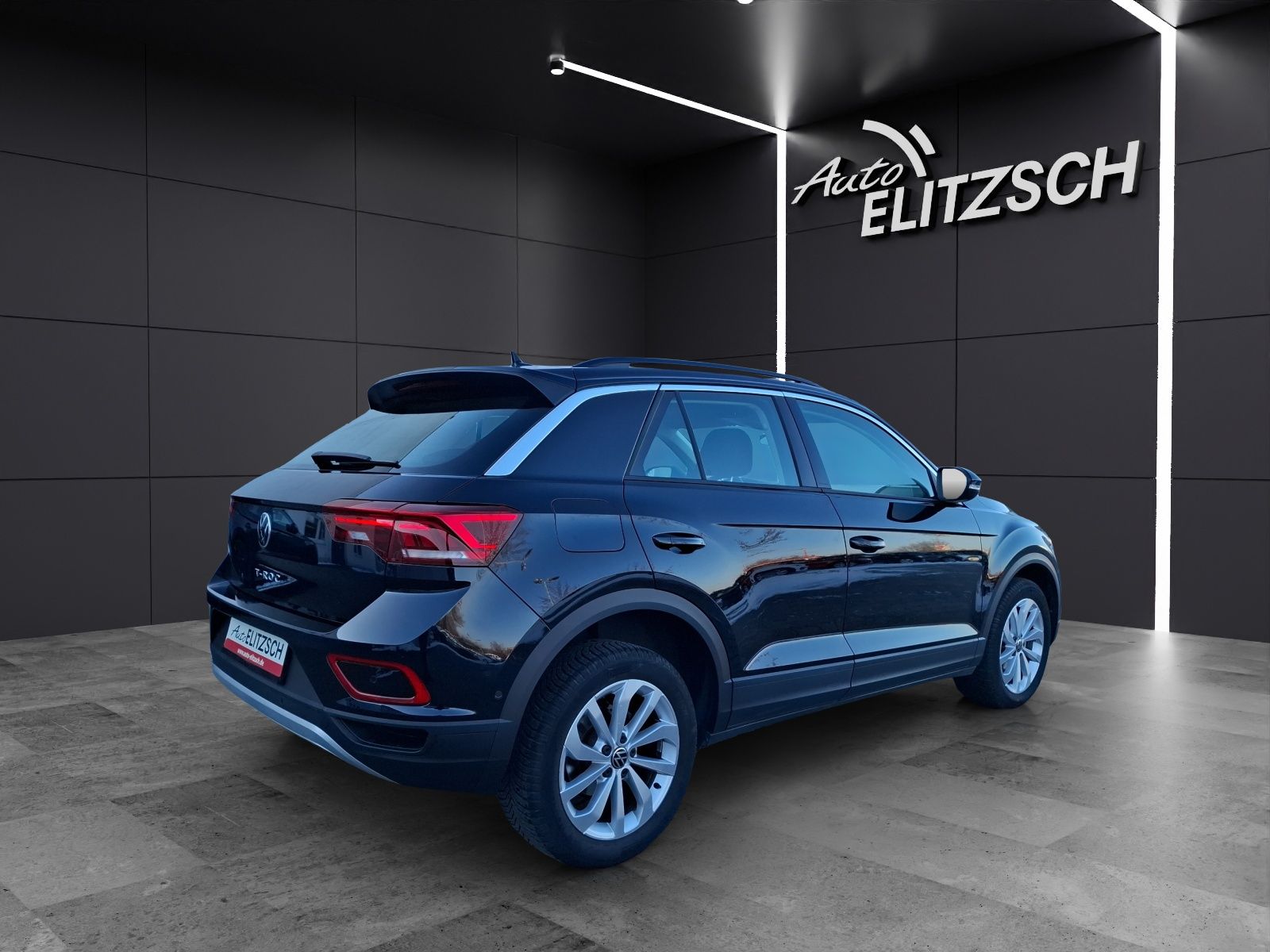 Fahrzeugabbildung Volkswagen T-Roc TSI Life LEDplus ACC Kamera Sound Navi