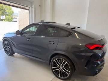 BMW X6 - 10