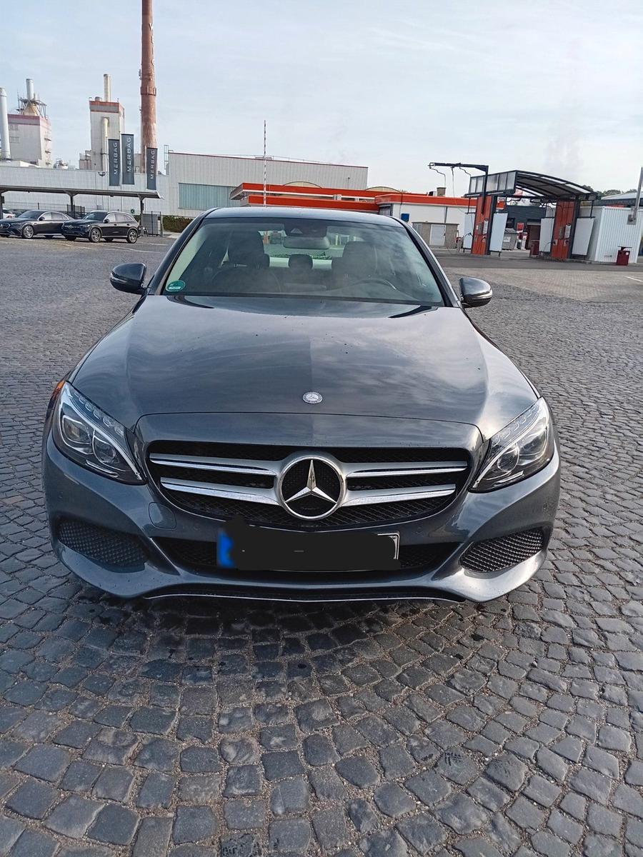 Mercedes-Benz C 180