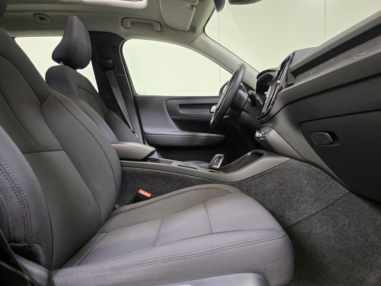 Volvo XC40 1.5 T4 Recharge PlugIn Hybrid - Topstaat! 1 imagem 2