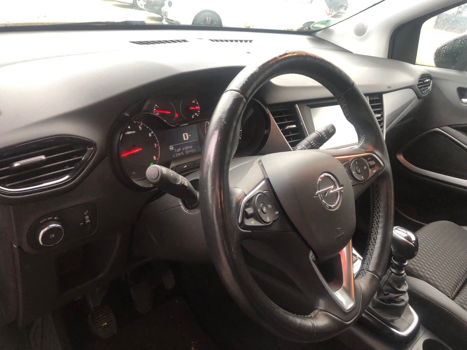 Fahrzeugabbildung Opel Crossland (X) Edition