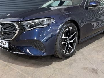 Mercedes E 200 - 7