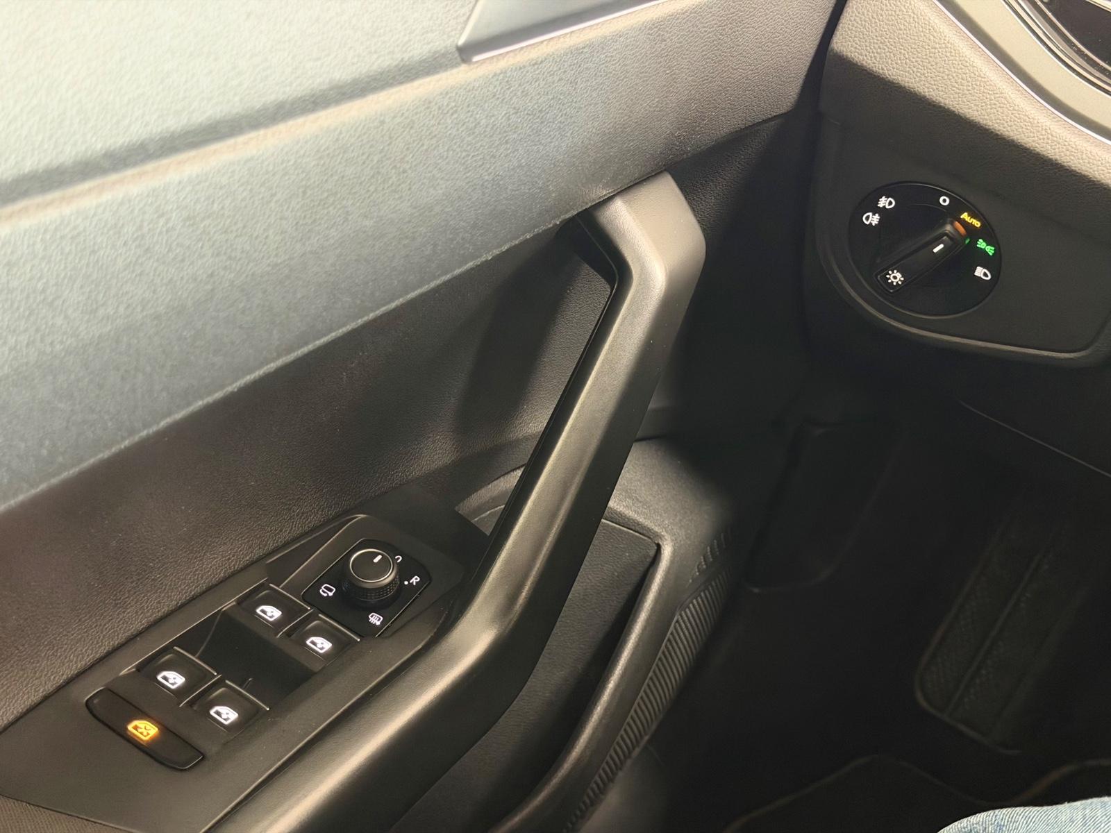 Volkswagen Taigo R-Line /ACC/Carplay/Beats, миниатюра 18