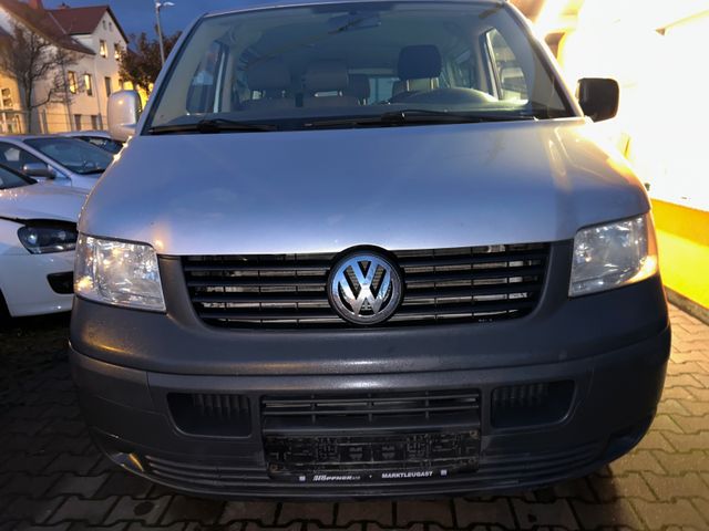 Volkswagen T5 Caravelle -Transporter ,9 Sitzer , Klima,