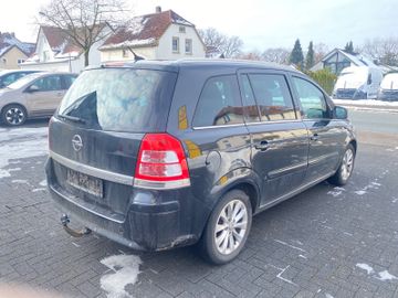 Bild 6 Opel ZAFIRA B FAMILY PLUS AHK XENON KLEINE MÄNGEL