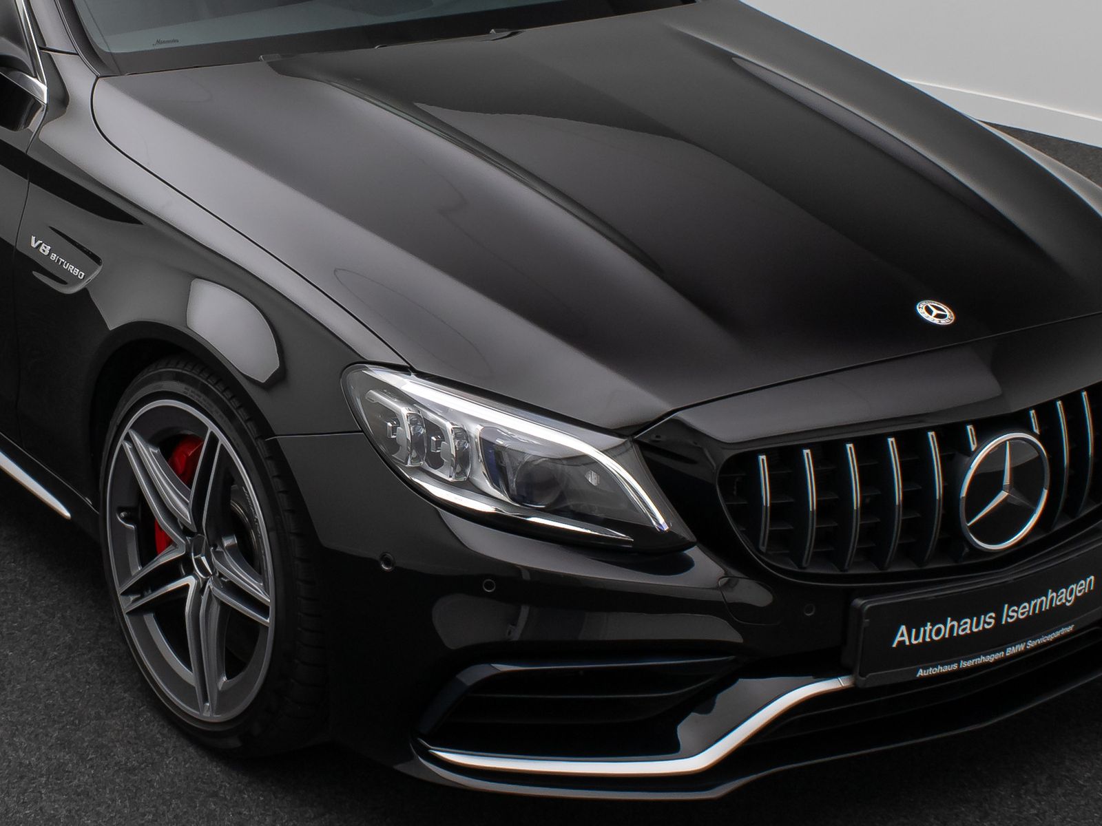 Fahrzeugabbildung Mercedes-Benz C 63 AMG Panorama DAB Burmester Komfort Voll