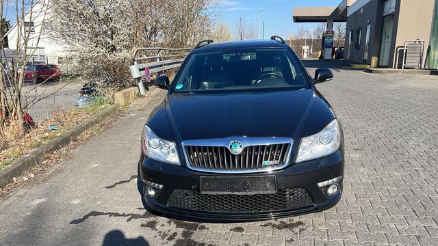 Skoda Octavia Combi RS