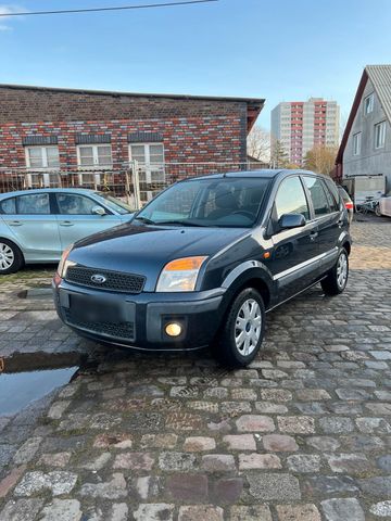 Ford Fusion11/200699000Km!!!! Tuv 11/20...