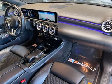 Mercedes-Benz CLA 180 *NAVI*LANE-ASSIST*KAMERA*NAVI*PDC*SZHZ*