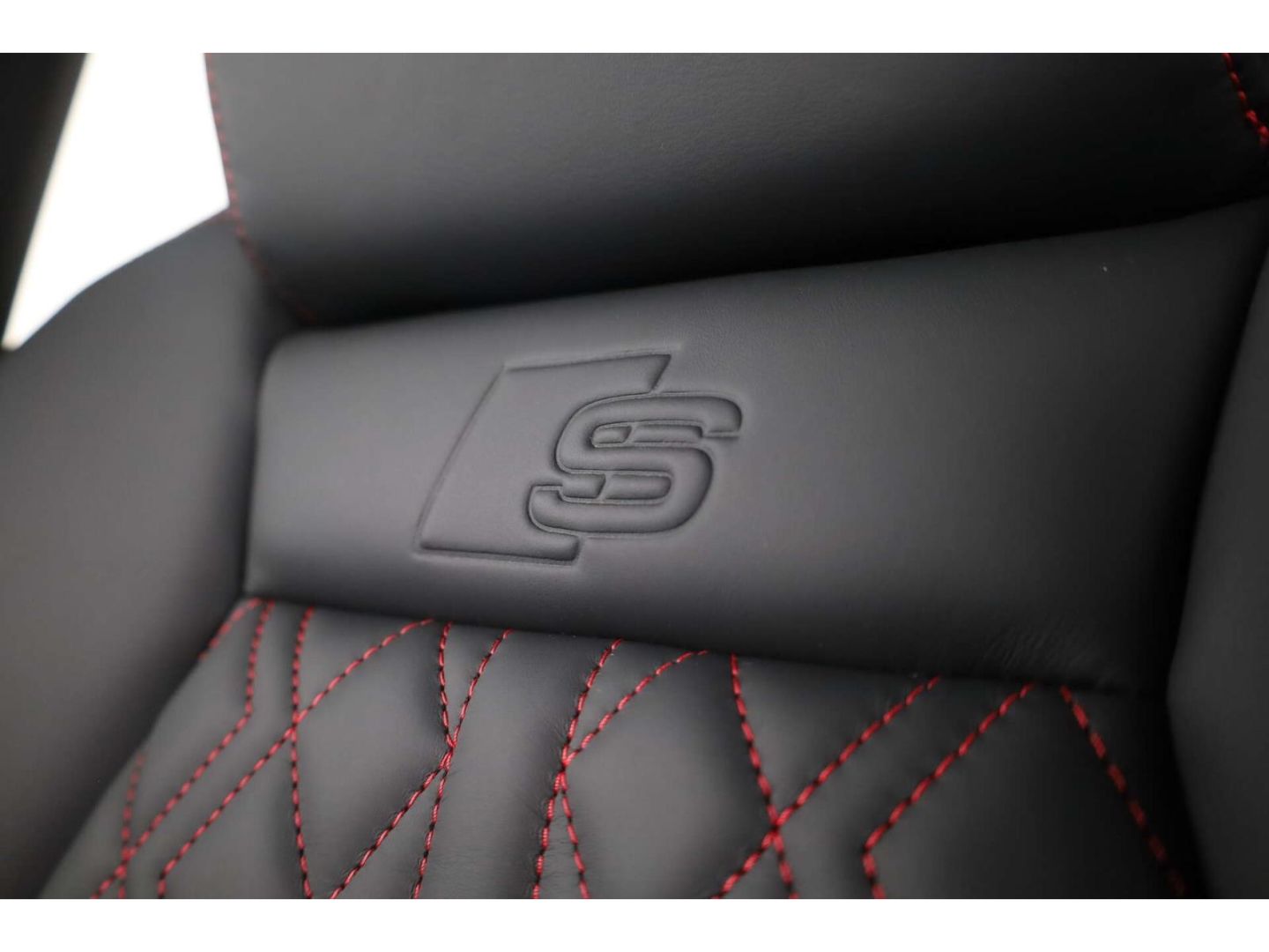 Audi Q4 e-tron - Bild 19