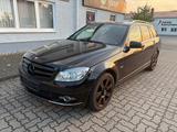Mercedes-Benz C 200 C -Klasse T-Modell C 200 T CDI*Leder - Mercedes-Benz C 200 aus 2011 mit Diesel-Antrieb: Kombi