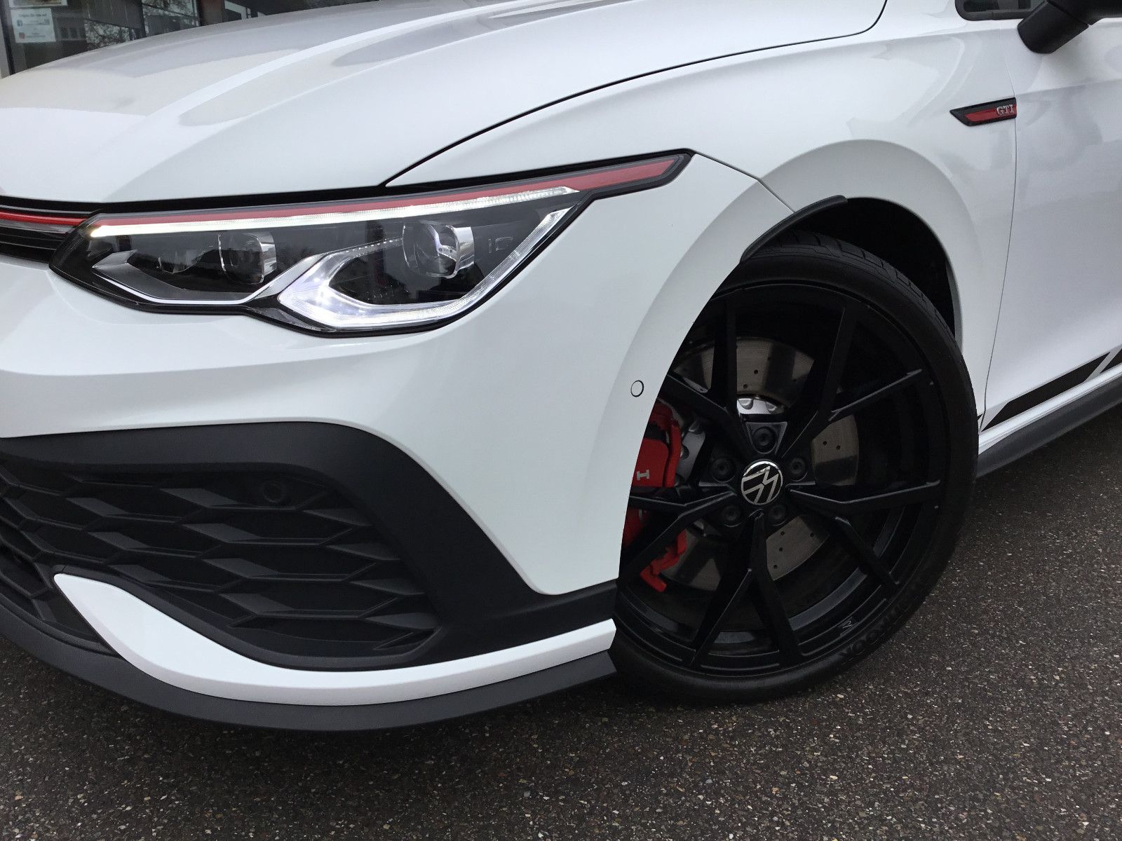 Fahrzeugabbildung Volkswagen Golf 2.0 TSI DSG GTI Clubsport+Pano+HarmanKardon