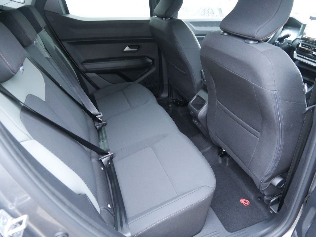 Fahrzeugabbildung Dacia Duster Extreme TCe 130 2WD NEUES MODELL